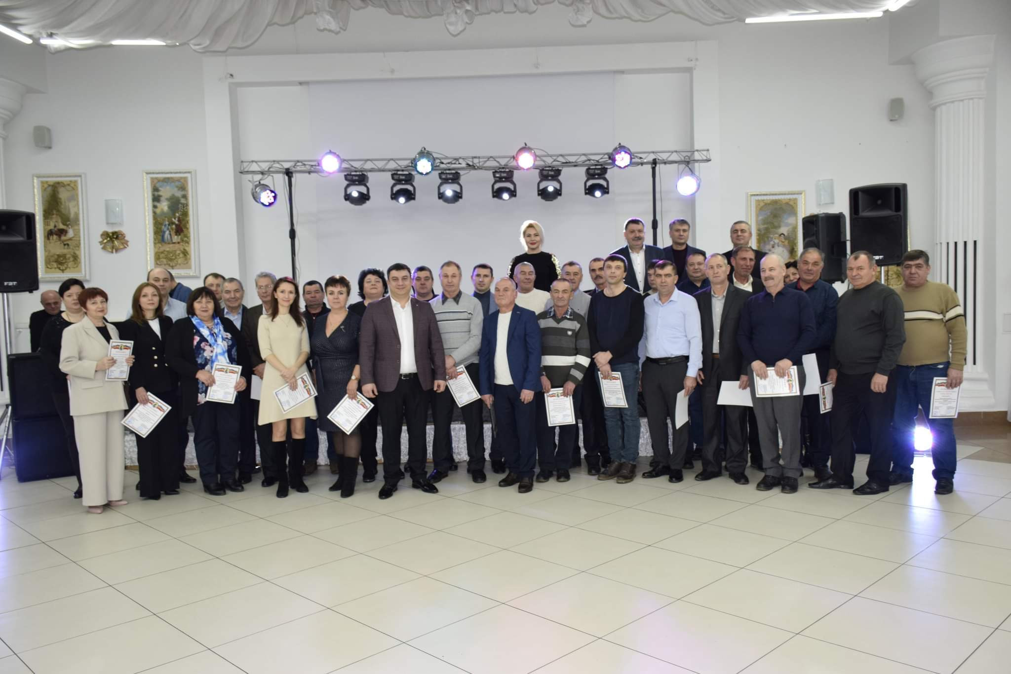 FOTO// Omagiu adus Veteranilor muncii din cadrul S.A. „Apă-Canal Chişinău”. Sărbătoarea Veteranilor a ajuns la cea de-a 36-a aniversare